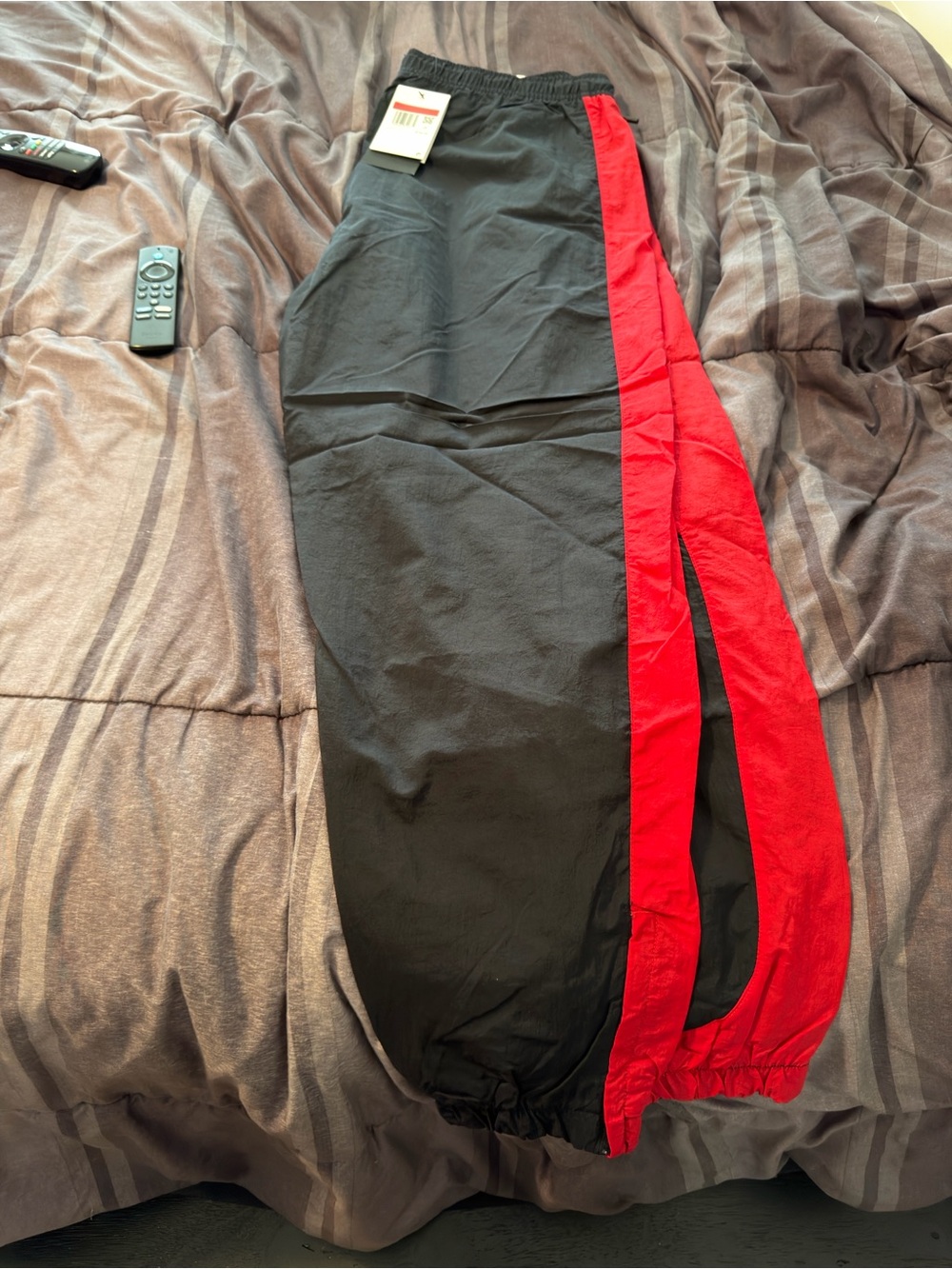 Jordan Black & Red Men's Jogger Sweatpants